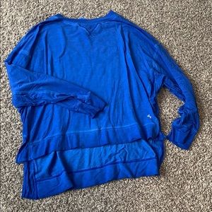 Athletic slouchy top